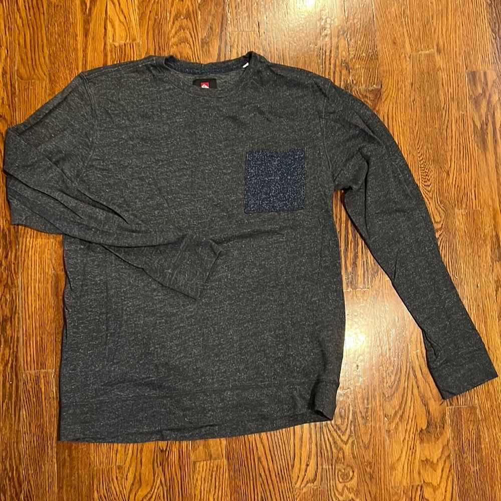 Quicksilver pocket long sleeve